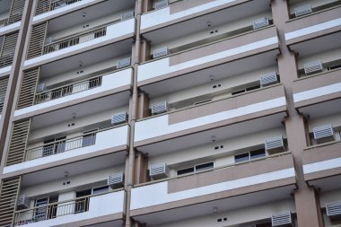 QUEZON ŞEHRİ, PH - 29 Temmuz - 29 Temmuz 2018 'de Quezon City, Filipinler' de bir Castilla binası