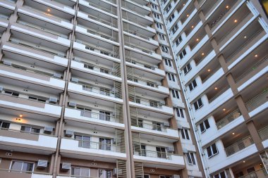 QUEZON ŞEHRİ, PH - 29 Temmuz - 29 Temmuz 2018 'de Quezon City, Filipinler' de bir Castilla binası