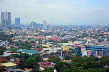 QUEZON ŞEHRİ, PH - 29 Temmuz - Quezon Şehir Gündüz Genel Görünümü 29 Temmuz 2018 Quezon City, Filipinler