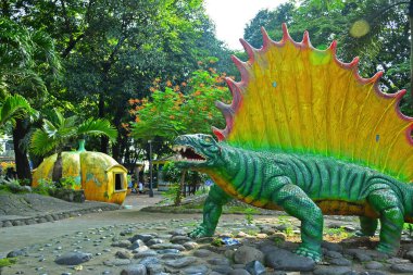 MANILA, PH - SEPT 8 - 8 Eylül 2018 tarihinde Manila, Filipinler 'de çocuk oyun alanı hayvanları.