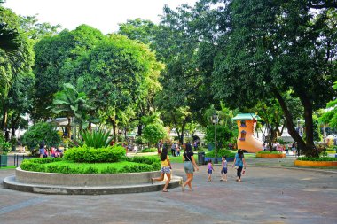 MANILA, PH - SEPT 8 - 8 Eylül 2018 'de Manila, Filipinler' de çocuk parkı.
