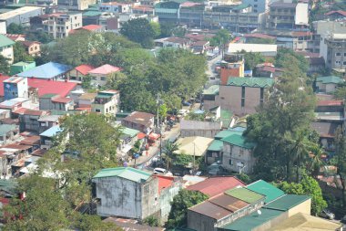 QUEZON ŞEHRİ, PH-25 DEC - Quezon şehri gündüz saatleri boyunca 25 Aralık 2018 Quezon City, Filipinler.