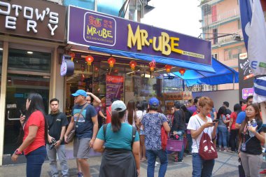 MANILA, PH - 5 Şubat - İnsanlar Çin 'de 5 Şubat 2019 tarihinde Manila, Filipinler' de toplandı.