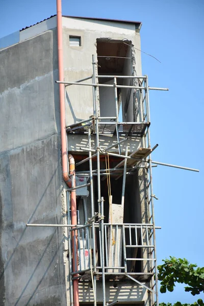 Union April 2019年4月18日在菲律宾拉乌建设中的大楼立面 — 图库照片