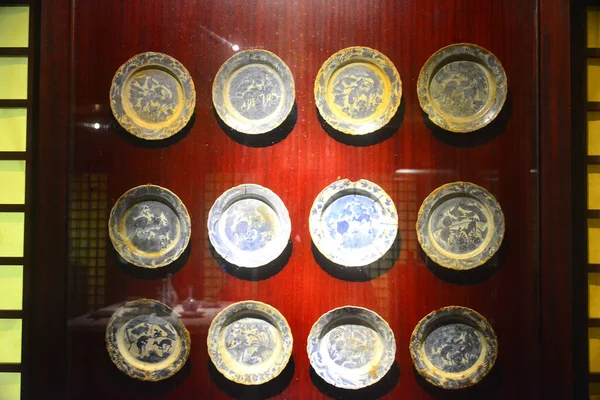 Exhibición Placa Porcelana China Museo Nacional — Foto de Stock