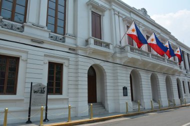 MANILA, PH - APR 7 - 7 Nisan 2019 'da Filipinler' in Manila kentinde bulunan Intramuros 'taki Hazine Dairesi.