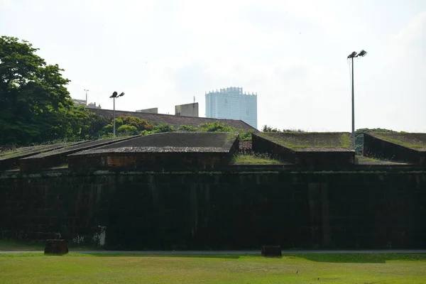 马尼拉 Rpr7 2019年4月7日在菲律宾马尼拉的Intramuros城墙要塞 — 图库照片