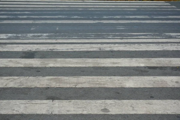 Pedonal Uso Estrada Pelas Pessoas Que Atravessam Outro Lado Rua — Fotografia de Stock