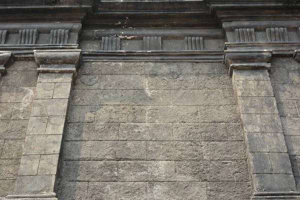 콘크리트 벽돌은 배경을 이용하여 건물을 건축하고 — 스톡 사진