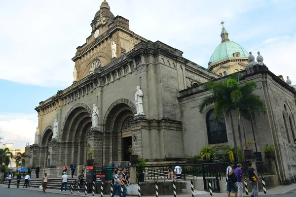 马尼拉 Oct 2019年10月5日 马尼拉大教堂立面 位于菲律宾马尼拉 — 图库照片