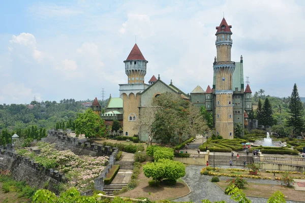 Batangas Května Fantasy World Theme Park Castle Facade May 2019 — Stock fotografie