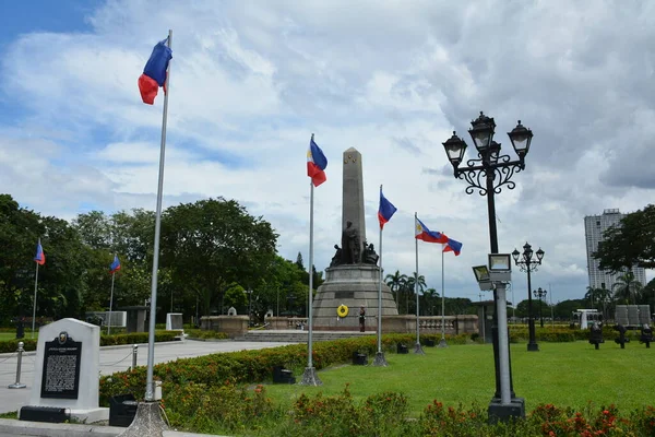 MANILA, PH - OCT 20 - Jose Rizal heykeli Rizal parkında 20 Ekim 2018, Manila, Filipinler.