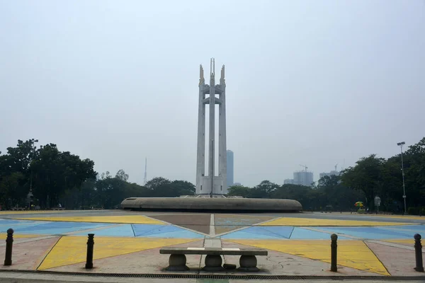 Quezon Şehri Oct Quezon Çemberi Dikilitaş Anıt Kulesi Ekim 2018 — Stok fotoğraf