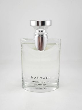 MANILA, PH - SEPT 7 - Bvlgari 7 Eylül 2020 tarihinde Manila, Filipinler 'de aşırı parfüm döktü.