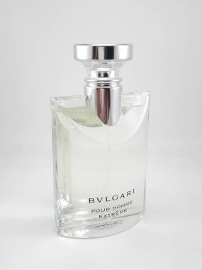 MANILA, PH - SEPT 7 - Bvlgari 7 Eylül 2020 tarihinde Manila, Filipinler 'de aşırı parfüm döktü.