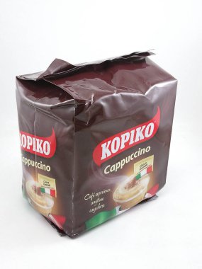 MANILA, PH - SEPT 7 - Kopiko cappucino kahve tozu 7 Eylül 2020 tarihinde Manila, Filipinler 'de.