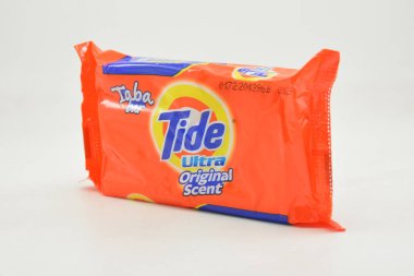 MANILA, PH - SEPT 10 - 10 Eylül 2020 tarihinde Manila, Filipinler 'de ultra orijinal kokulu çamaşır sabunu.