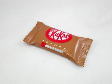 MANILA, PH - SEPT 22 - Kitkat çikolatası 22 Eylül 2020, Manila, Filipinler.