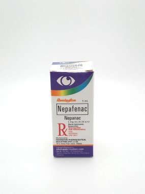 MANILA, PH - SEPT 25 - Nepafenac nepafenac steril optalmik süspansiyon kutusu 25 Eylül 2020 