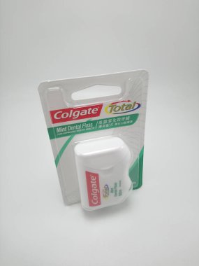 MANILA, PH - SEPT 25 - 25 Eylül 2020 tarihinde Manila, Filipinler 'de toplam nane diş ipi.