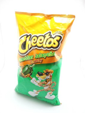 MANILA, PH - OCT 10 - Cheetos Cheddar Jalapeno 10 Ekim 2020, Manila, Filipinler.