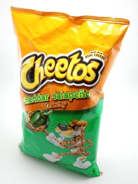 MANILA, PH - OCT 10 - Cheetos Cheddar Jalapeno 10 Ekim 2020, Manila, Filipinler.