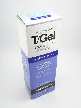 MANILA, PH - OCT 10 - Nörojena t jel tedavi şampuanı 10 Ekim 2020, Manila, Filipinler.