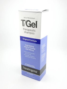 MANILA, PH - OCT 10 - Nörojena t jel tedavi şampuanı 10 Ekim 2020, Manila, Filipinler.