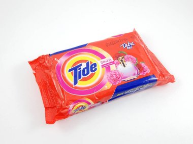 MANILA, PH - OCT 11 - 11 Ekim 2020 'de Filipinler' in Manila kentinde kirli çamaşır deterjanı ile bahçeler çiçek açtı.