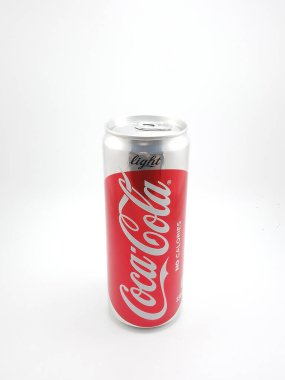 MANILA, PH - OCT 11 - Coca Cola Light Can on 11 Ekim 2020, Manila, Filipinler.