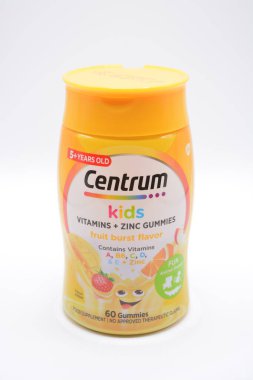 MANILA, PH - FEB 22 - Centrum Kids Vitaminleri + Çinko Gummies 22 Şubat 2025, Manila, Filipinler. Centrum, ABD 'de bir sağlık destekçisi..