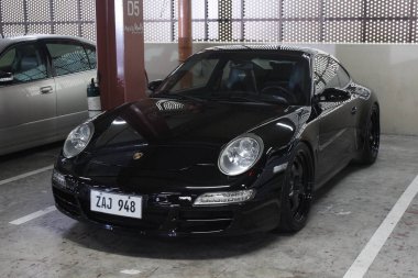 PARANAQUE, PH - SEPT 7 - Porsche 911, 7 Eylül 2025 tarihinde Filipinler 'in Paranaque kentinde Vinfast kamu otomobili buluşmasında. VCCM, Filipinler 'de düzenlenen bir otomobil yarışması..