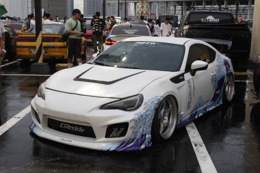 QUEZON CITY, PH - SEPT 20 - Toyota 86 20 Eylül 2025 tarihinde Quezon City, Filipinler 'de Çocuklar Suçlanmasın Projesi' nde. DBTK Projesi, Filipinler 'de düzenlenen bir otomobil buluşması..