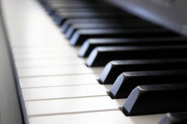 Piyano klavyesi, müzik aleti, makro görünüm