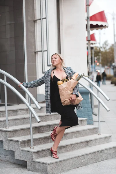 Happy Woman Leave Store Big Paper Bag Full Food Outdoors — Stock Photo, Image