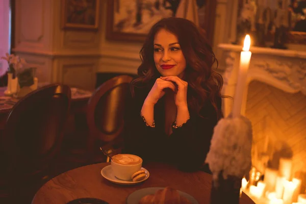 Smiling Woman Sittin Cafe Latte Coffee Burning Candle Table Closeup — Stock Photo, Image