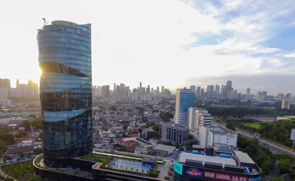 ジャカルタインドネシア 2020年6月17日 ジャカルタからの空中ビュー Bniタワージャカルタ都市インドネシアの都市 都市景観インドネシア ジャカルタのランドマーク — ストック写真