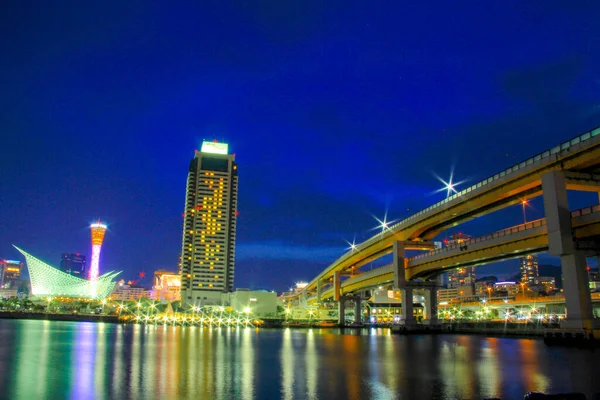 2018年5月15日兵庫県 夜の神戸市 神戸港はショッピング エンターテインメント地区です — ストック写真