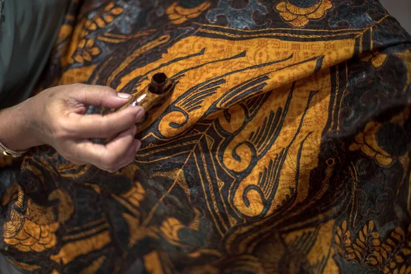 Surakarta Indonezja Sierpień 2020 Canting Batik Tło Tkaninie Rysunek Batik — Zdjęcie stockowe