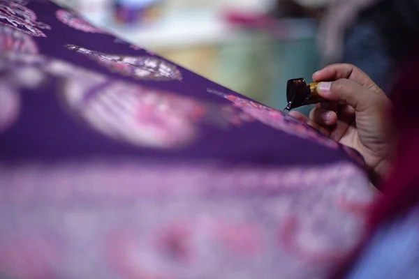 Surakarta Indonezja Sierpień 2020 Canting Batik Tło Tkaninie Rysunek Batik — Zdjęcie stockowe