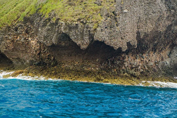 美丽的热带科莫多岛海岸风景照片 — 图库照片