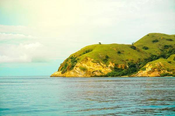 Malownicze Ujęcie Pięknego Tropikalnego Wybrzeża Wyspy — Zdjęcie stockowe