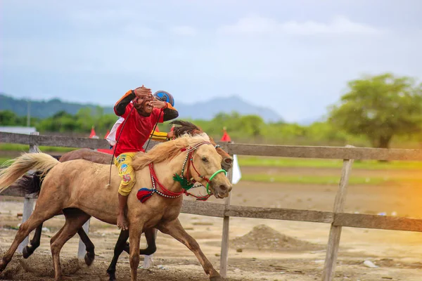 Sumbawa Indonesia June 2020 Main Jaran Horse Racing Compete Quickly — Stock Photo, Image