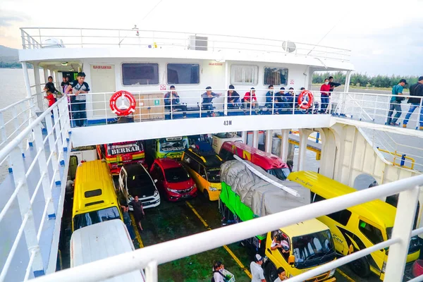 Bali Indonesia June 2018 Ferry Ship Prepare Departure Java Bali — Stock Photo, Image
