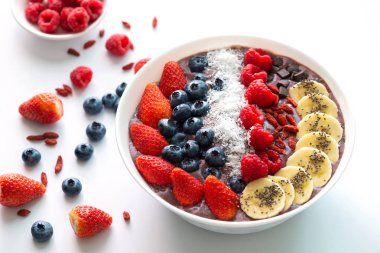 Chia tohum, stra ile acai Berry superfoods smoothies beyaz kase
