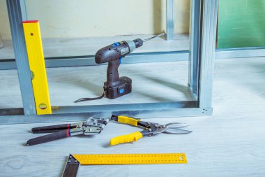 Alçıpan montaj için donatım