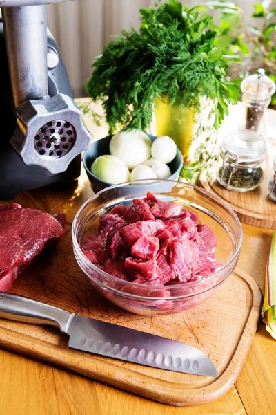 Pedaços Fatiados Carne Crua Carne Força — Fotografia de Stock