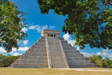 İspanyol Öncesi Chichen Itza piramit yucatan