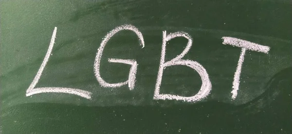 Abreviatura Lgbt Escrita Giz Branco Uma Placa Escola Verde Diversidade — Fotografia de Stock