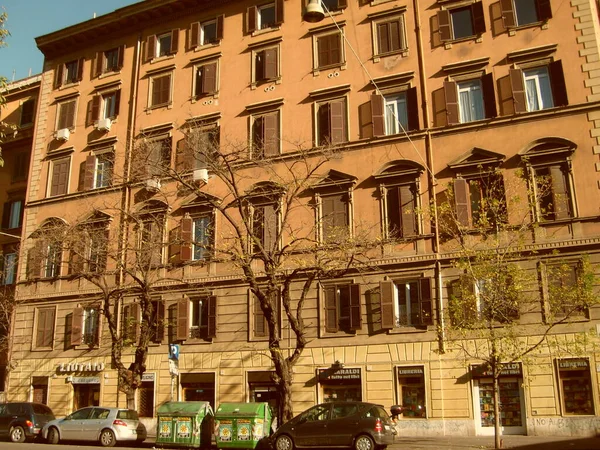 Rome Italie Décembre 2019 Façade Immeuble Résidentiel Plusieurs Étages Rome — Photo